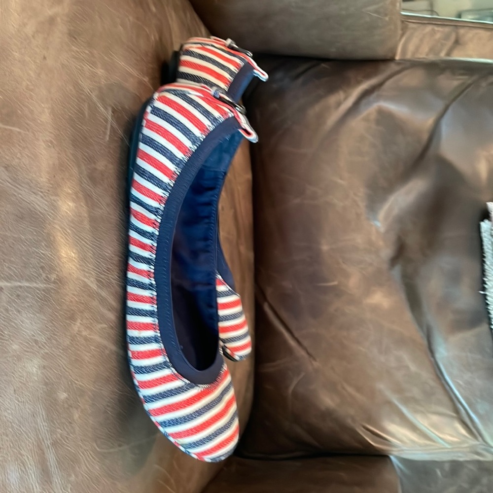 Bandolino Striped Flats size 9